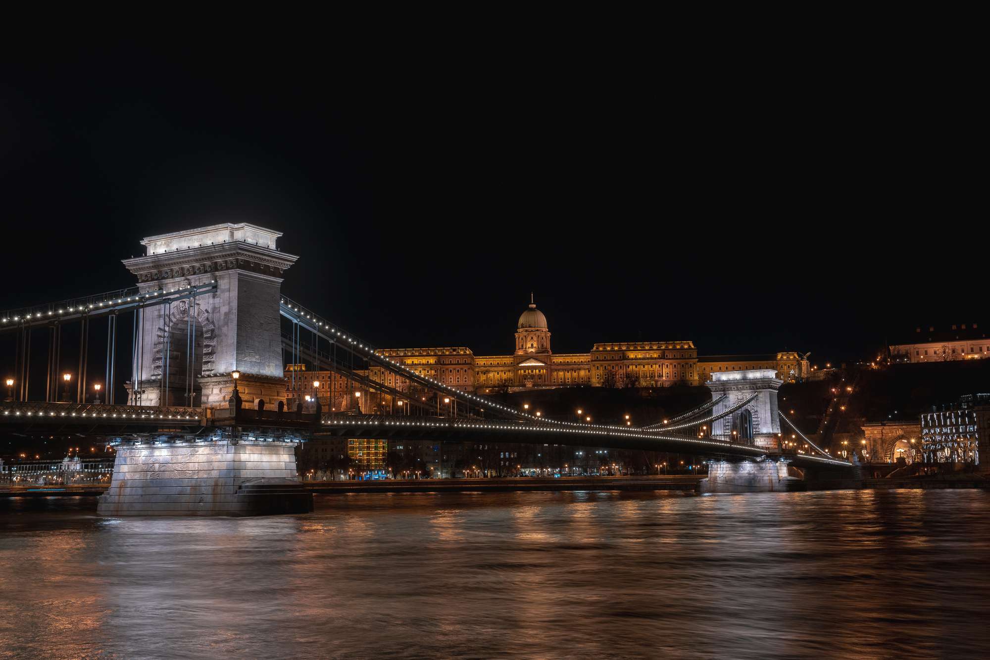 Széchenyi Chain Bridge in Budapest at night